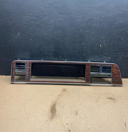 1991-1993 Chrysler New Yorker Speedometer Instrument Cluster Bezel Q7262 DG0
