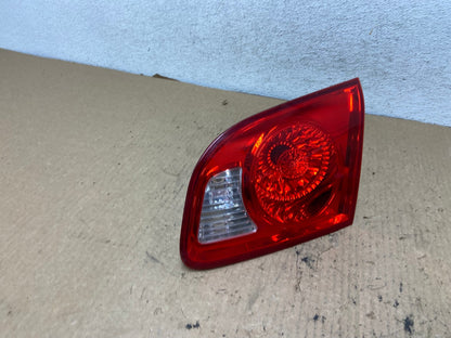 2007 2008 2009 Hyundai Santa Fe Right Passenger Tail Light Inner AG3280 LK2
