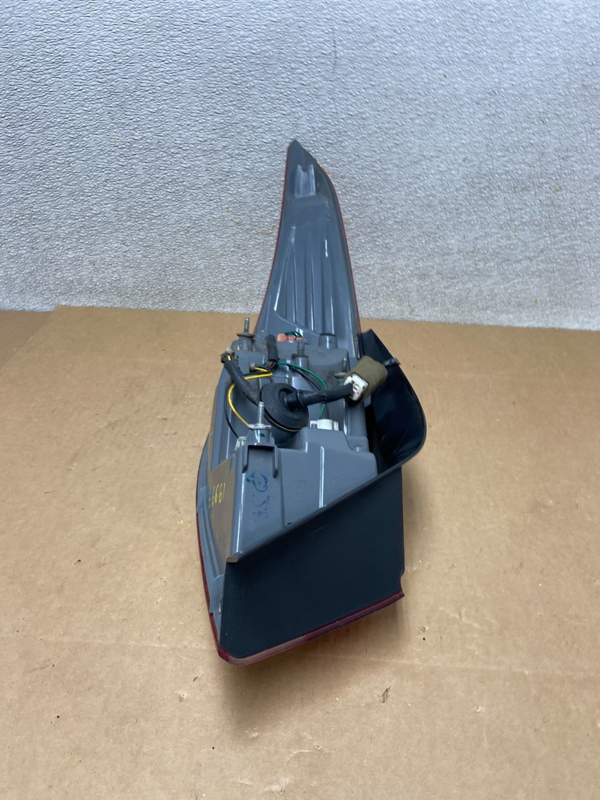 2011 2012 2013 Hyundai Elantra Sedan Right Passenger Tail Light OEM Z6661 DW5