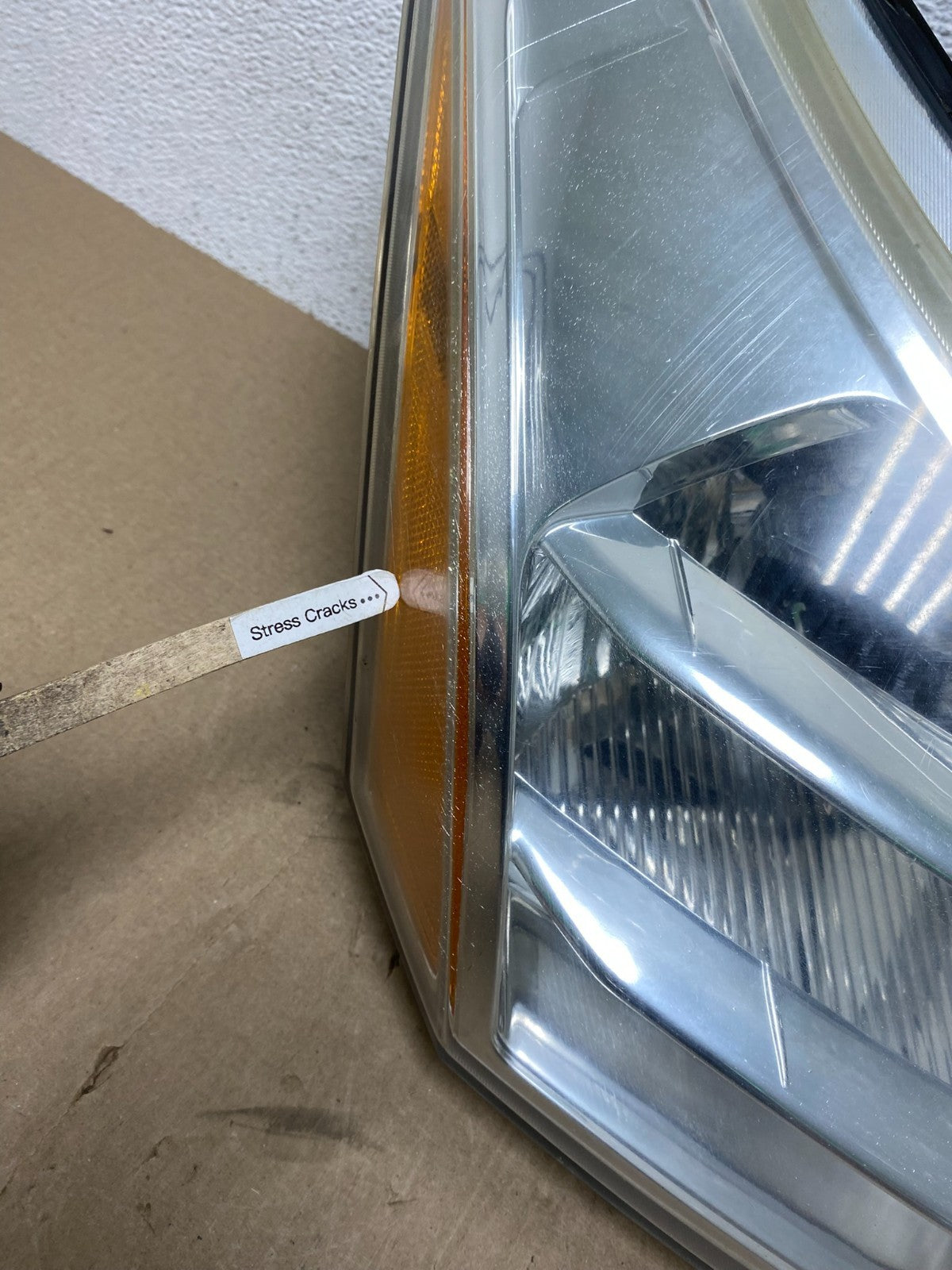 2008 2009 2010 2011 Ford Focus Right Passenger Rh Side Headlight AE7015 DW4