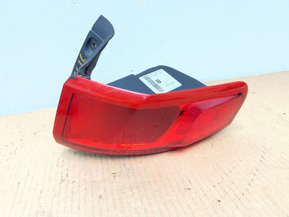 2010-2018 Lincoln Mkt Right Passenger Rh Side Tail Light AD0818 LK0