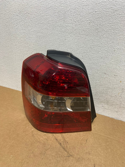 2004-2007 Toyota Highlander Left Driver LH Side Tail Light AD6160 LK0