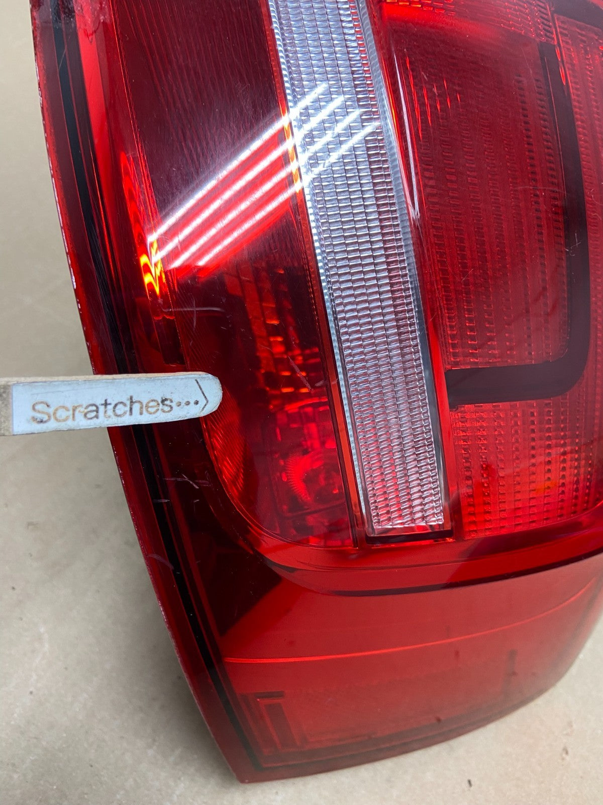 2015 to 2018 Volkswagen Jetta Right Passenger RH Side Tail Light AG6835 DW3