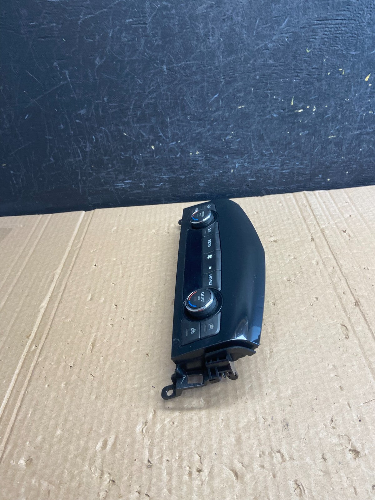 2013 2014 2015 Nissan Altima A/C Temperature Climate Control AF6243 DG1