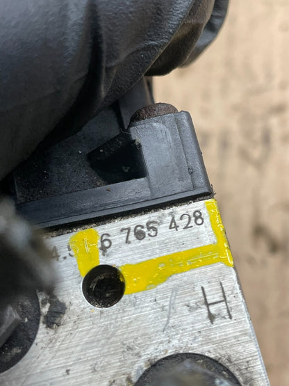 BMW X5 Series E53 ABS DSC Hydro braking unit pump 6765428 q6180 DG6