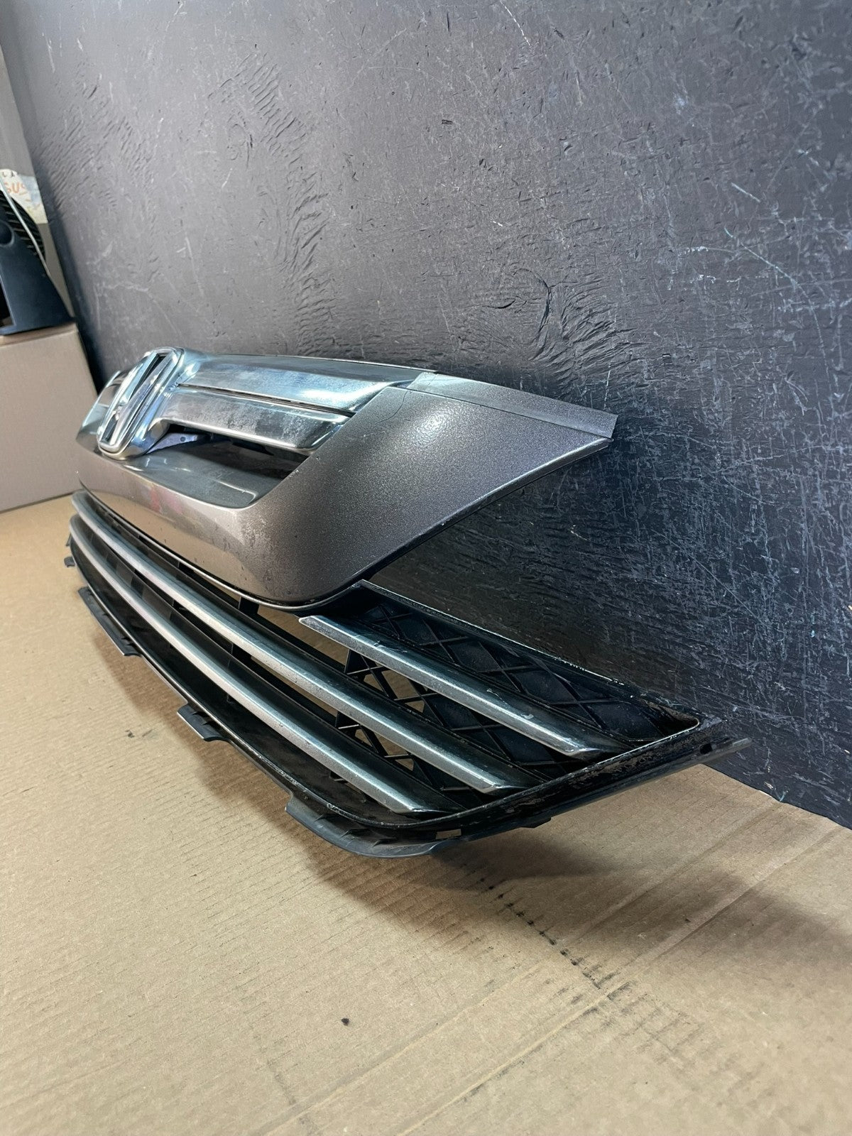 2007 2008 2009 Honda CR-V CRV Front Upper Grille Grill AF3735 DG1