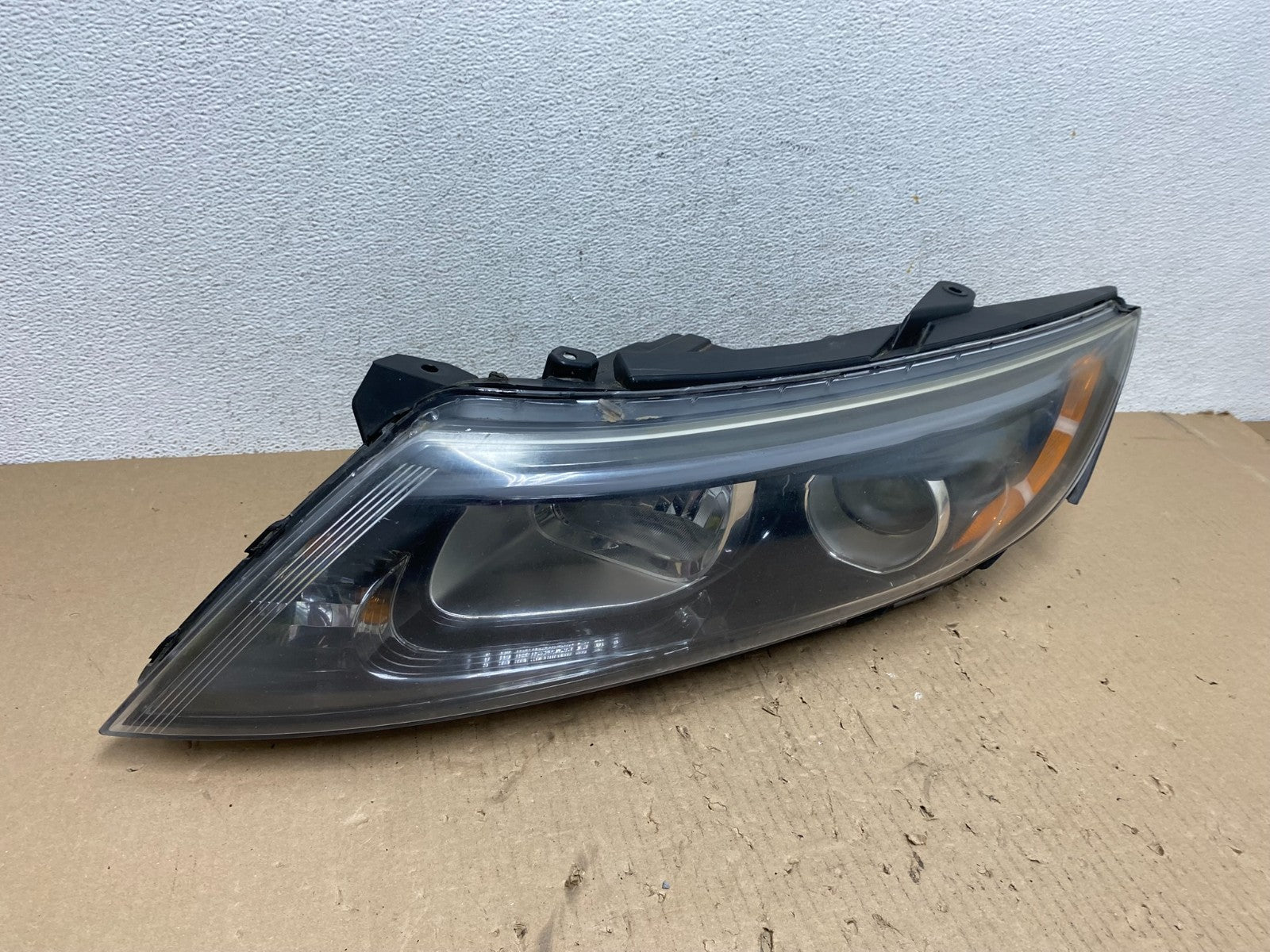 2014 2015 Kia Optima Left Driver LH Side Headlight Halogen AE8790 DW2