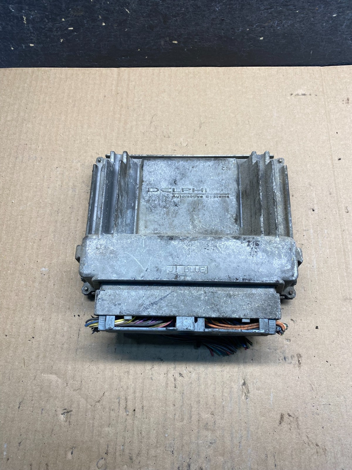 2003-2006 Chevrolet Tahoe Silverado Engine Control 12589463 ECM ECU AH1642 DG1