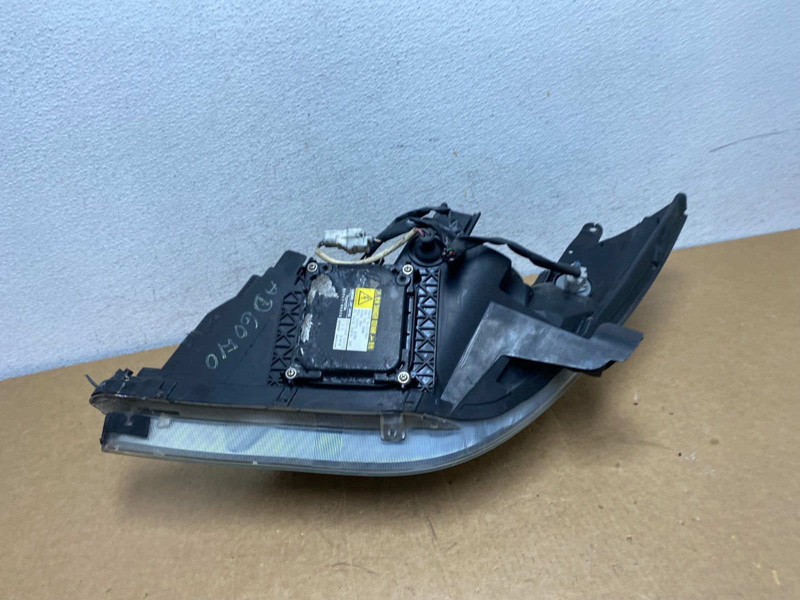 2007 2008 Toyota Solara Right Passenger RH Xenon Hid Headlight AD6040 DW10