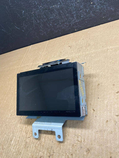 2006 2007 Infiniti M35 Radio Information Display Screen Air Vent Bezel AC4726 DG2