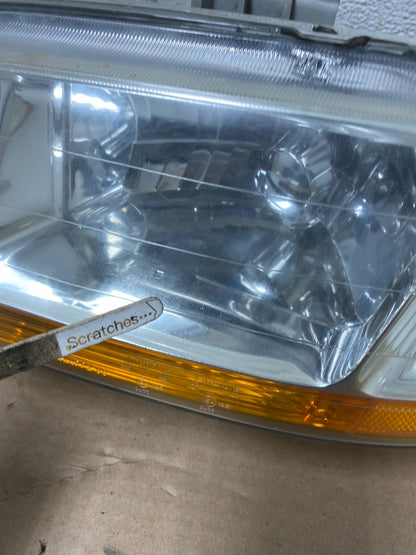 1998 to 2002 Honda Accord Left+Right Set Side Headlights AI1004 DW4