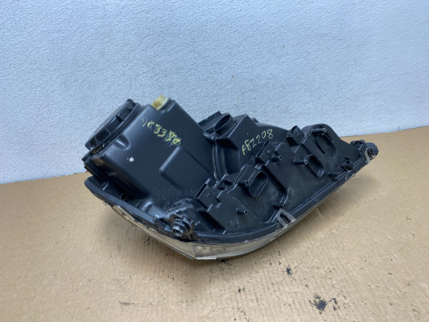 Halogen 2006-2009 Mercedes-Benz ML-Class Headlight Left Driver LH AG2208 DW6