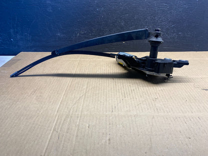 2011 to 2016 Volkswagen Tiguan Rear Window Wiper Motor AD5021 DG3