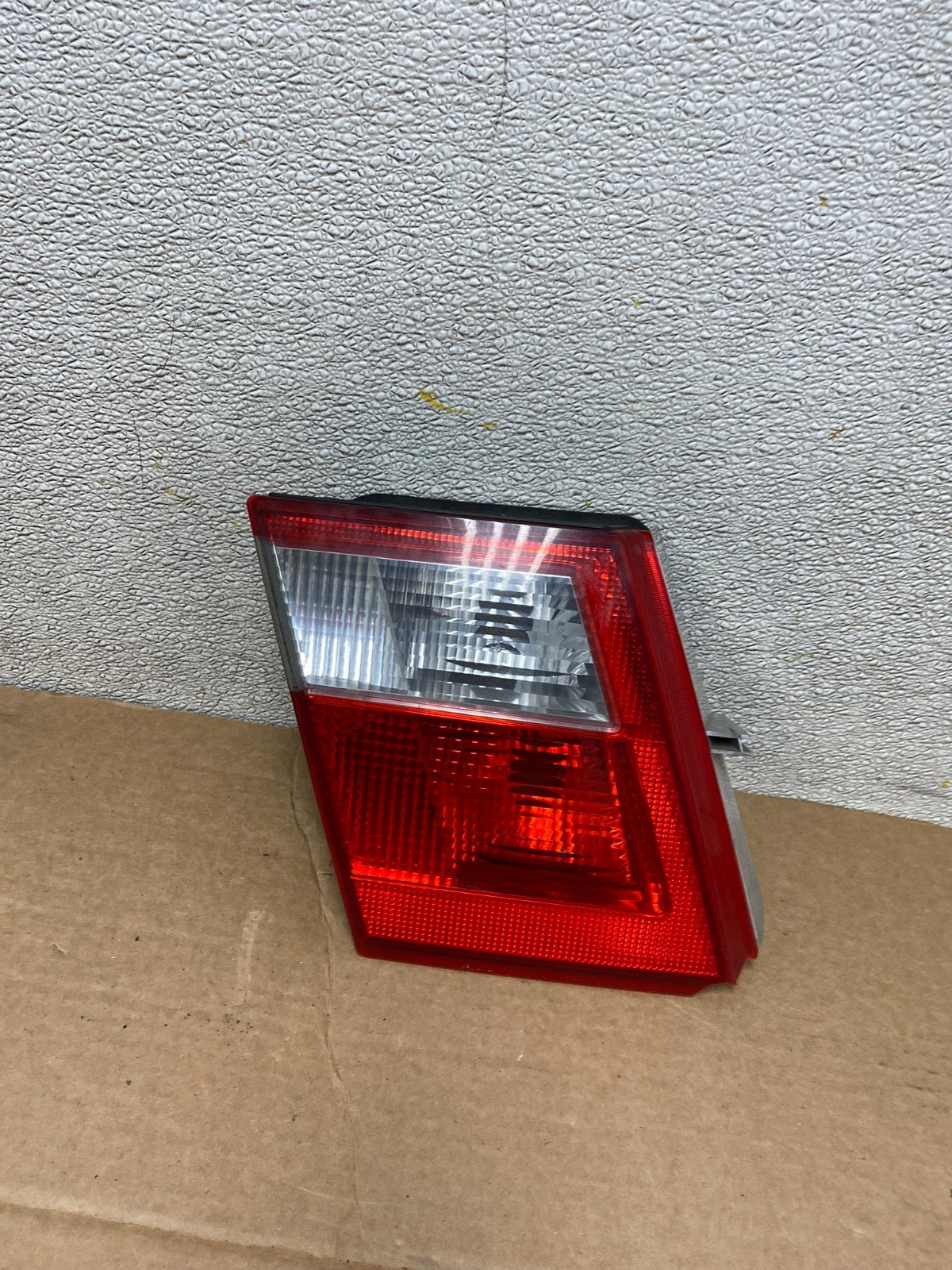 2002 2003 2004 2005 Saab 9-5 Sedan Left Driver LH Inner Tail Light Oem Z1261 DW0