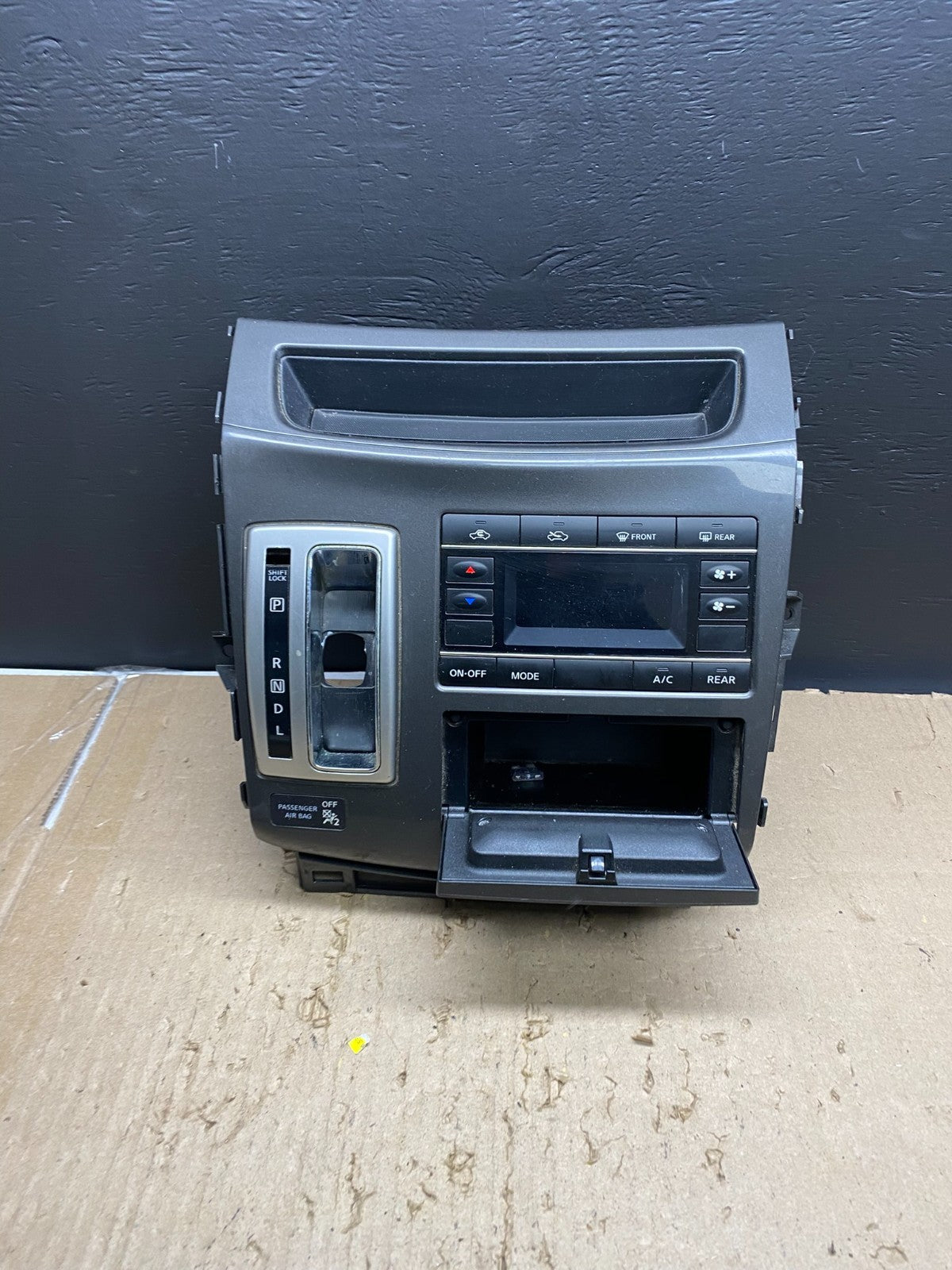 2011 to 2017 Nissan Quest Shifter Climate Control Panel Bezel Oem AB5635 DG1