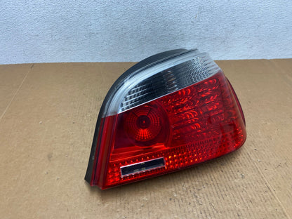 2004 - 2007 BMW 5 Series E60 Right Passenger RH Side Tail Light AE0411 LK2