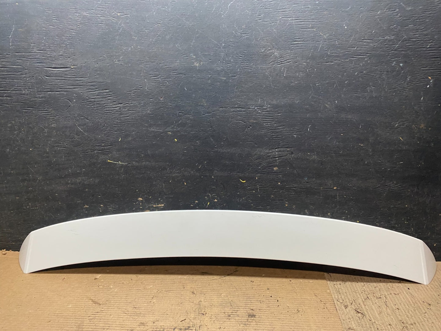 2007 to 2013 Mitsubishi Outlander Rear Spoiler 3RD Brake Light OEM V9520 DG0