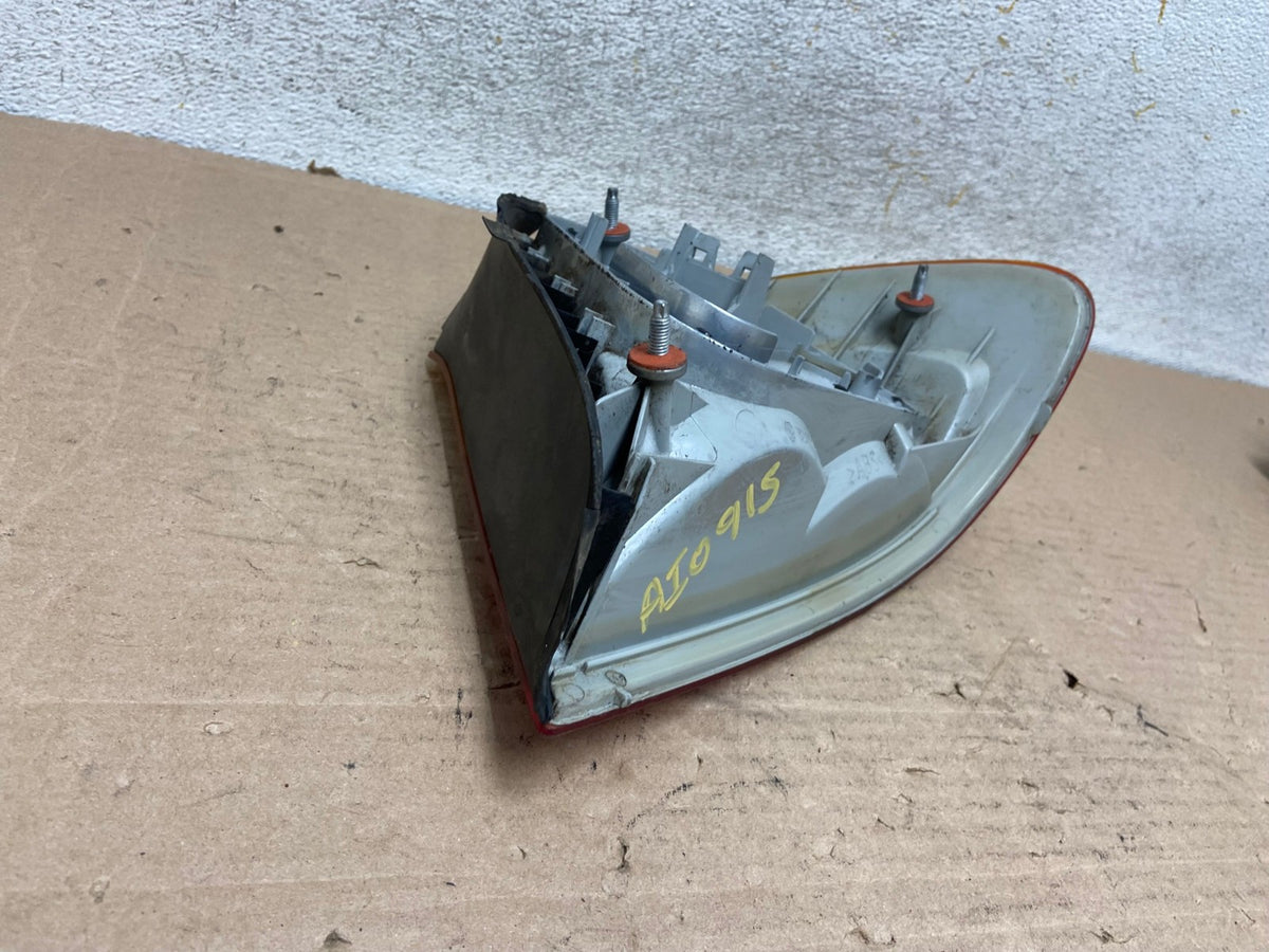 1999-2001 Bmw 3 E46 325i 328i 330i Coupe Right Passenger Tail Light AI0915 LK4
