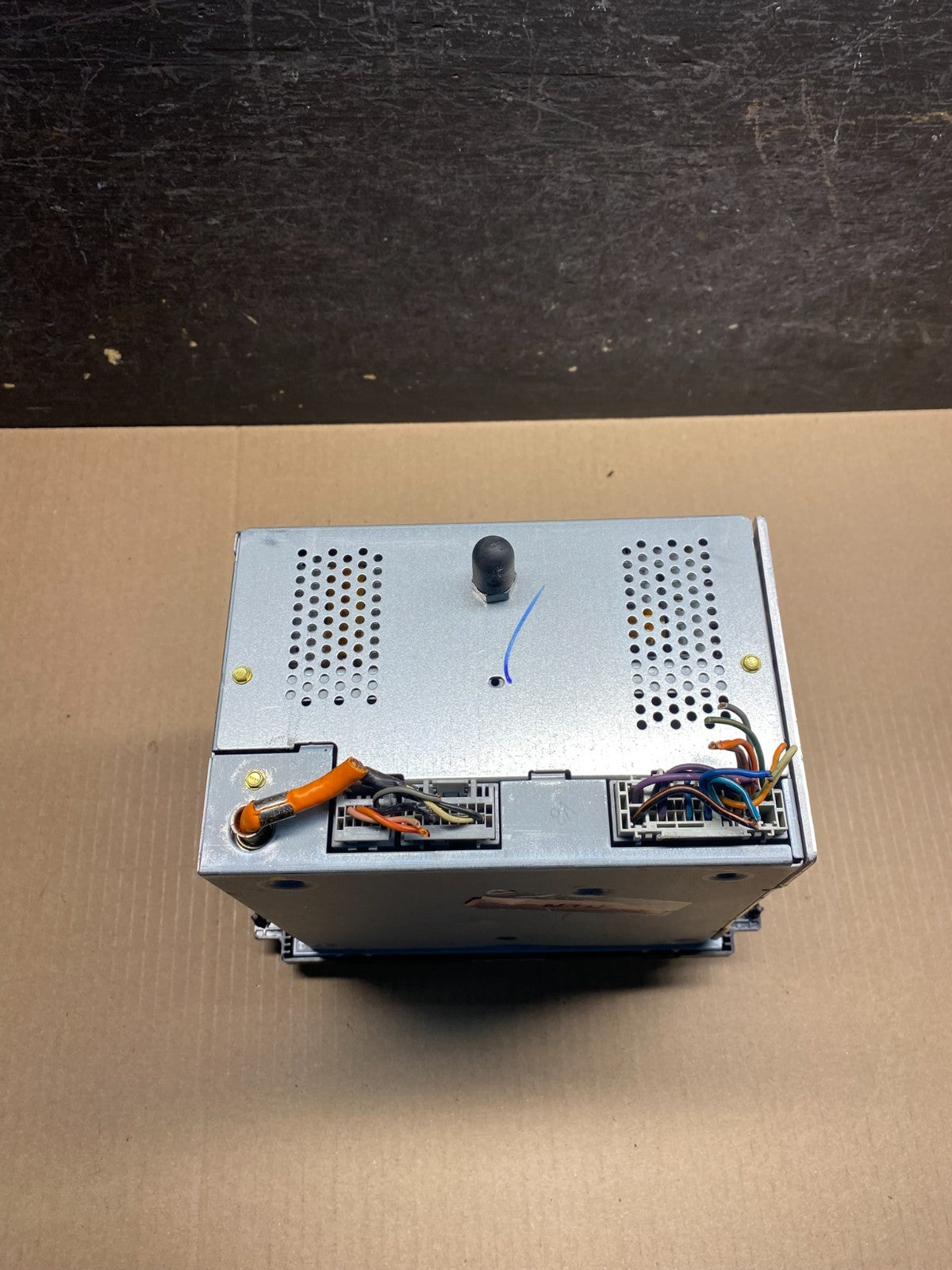 2005 to 2007 Ford Five Hundred Montego Radio CD Player ai5305 DG6