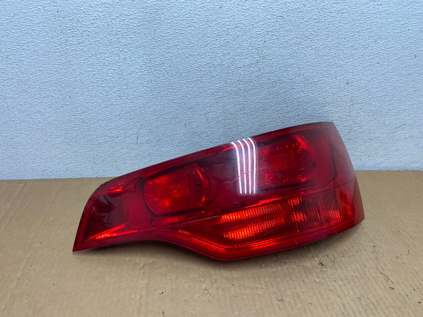 2007 2008 2009 Audi Q7 Right Passenger Rh Side Tail Light AD0930 LK2