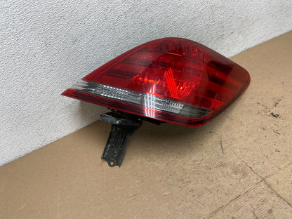 2005-2010 Toyota Avalon Right Passenger Side Tail Light AF5117 LK2