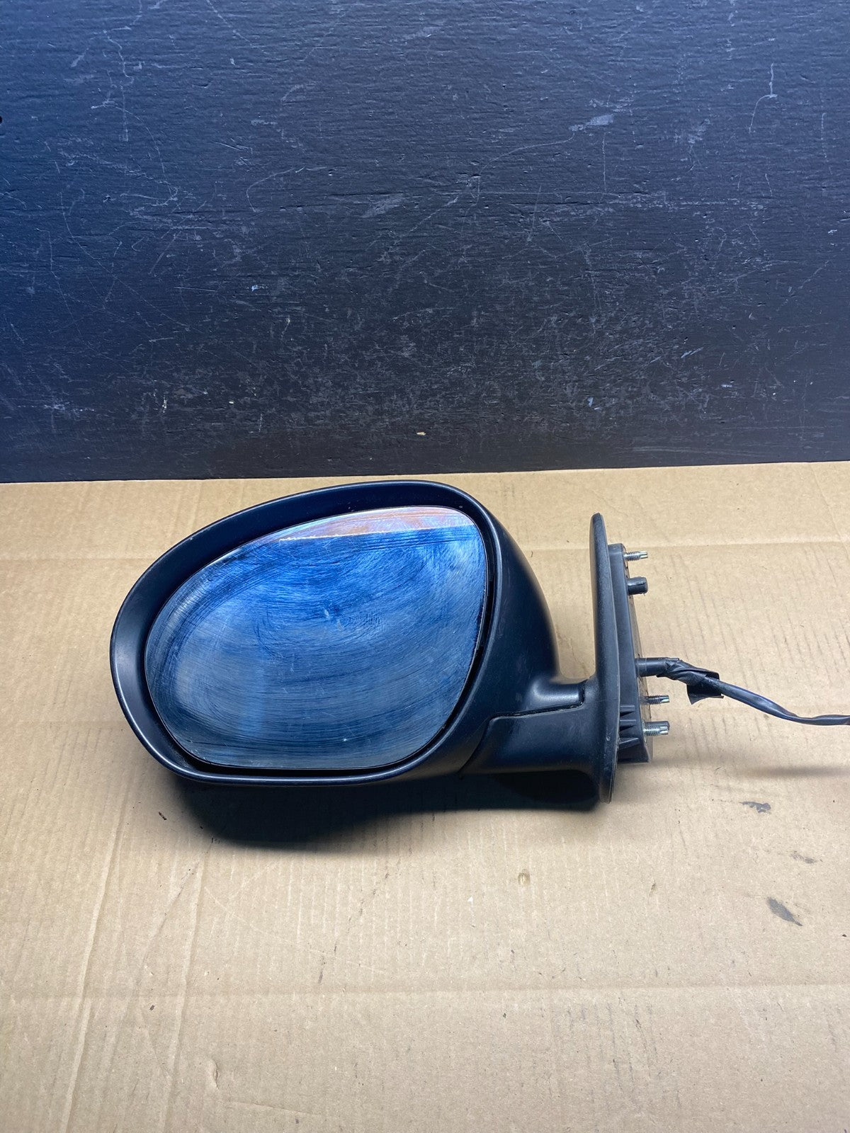 2009 to 2014 Nissan Cube Left Driver LH Side Mirror AD5005 DW8