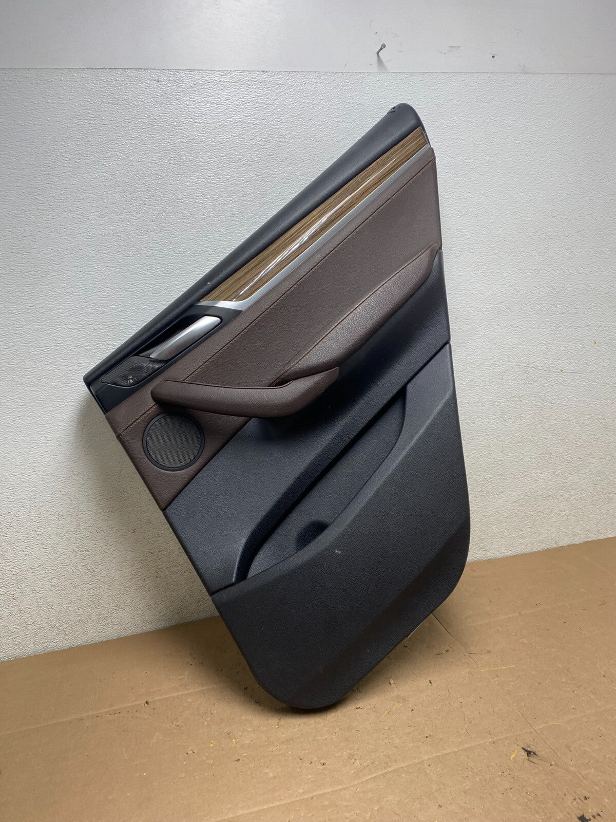 2015 to 2018 BMW X4 Rear Right Passenger Side Door Trim Panel M4052 OEM DG2