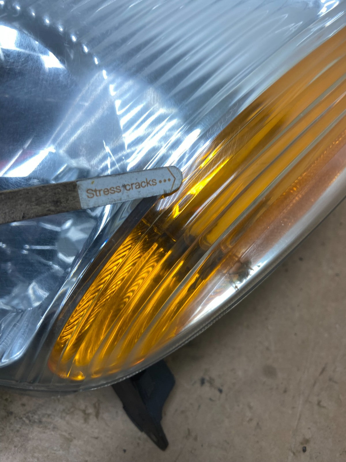 2001 - 2003 Toyota Rav4 Left Driver LH Side Headlight Halogen Oem X9036 DW6