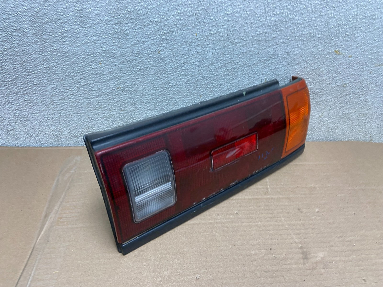 1989 1990 Nissan Sentra Right Passenger RH Side Tail Light Oem aa8675 DG2