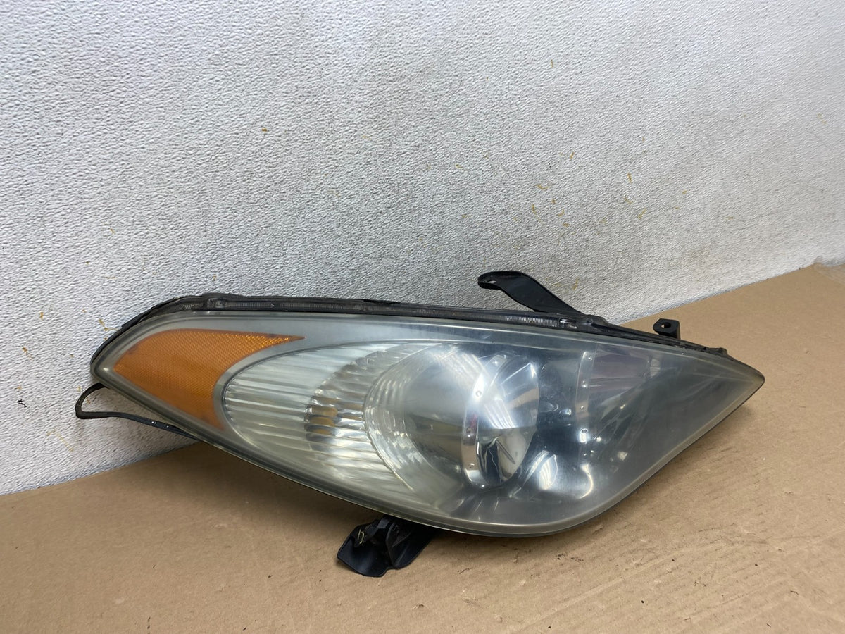 2004 2005 2006 Toyota Solara Halogen Headlight Right Passenger Side AH9384 DW2