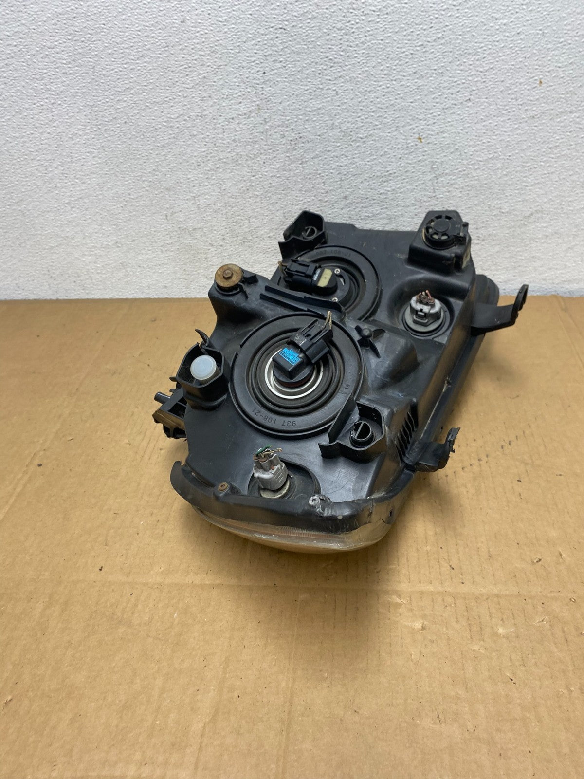 2007 - 2014 Toyota Sequoia Tundra Right Passenger RH Headlight Halogen AD0778 DW8