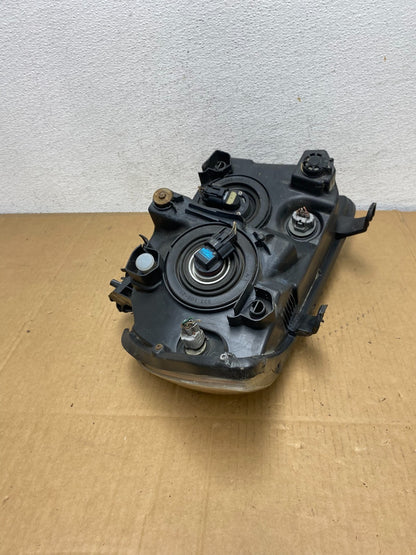 2007 - 2014 Toyota Sequoia Tundra Right Passenger RH Headlight Halogen AD0778 DW8