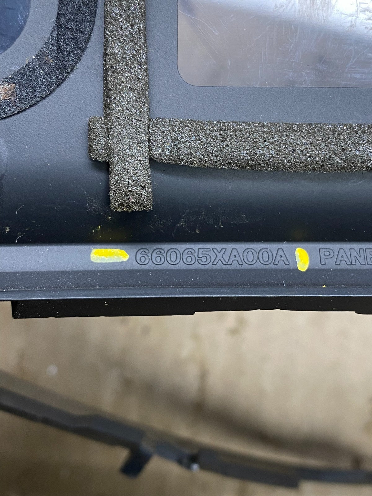 2006 to 2014 Subaru Tribeca Dashboard Center Dash Air Vent Oem x5954 DG5