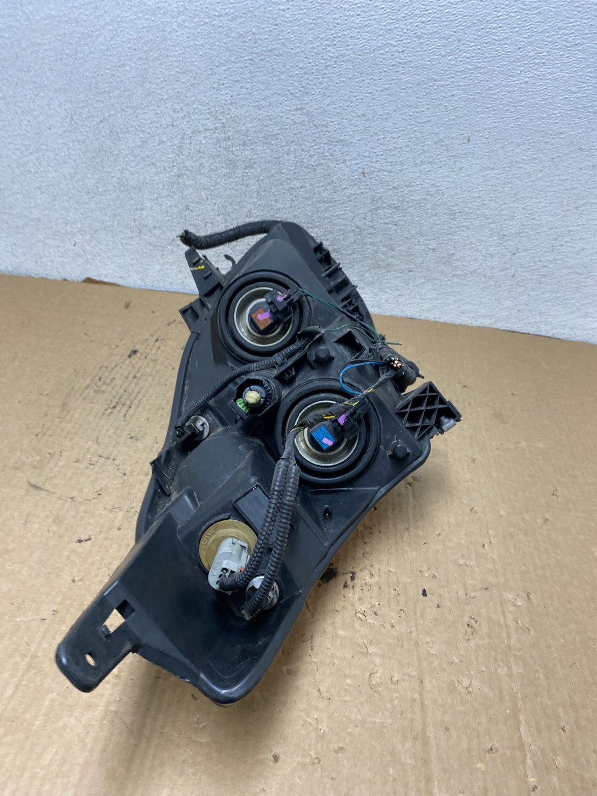 Sedan 2010 2011 2012 Nissan Altima Left Driver Side Headlight AG2337 DW10