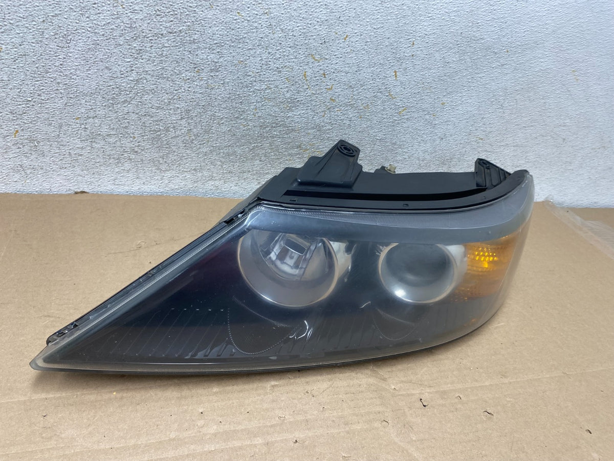 2011 to 2013 Kia Sorento Left Driver LH Side Headlight Halogen AH9376 DW2