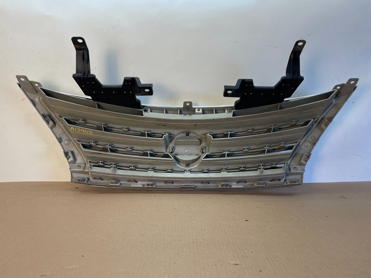 2013 to 2015 Nissan Sentra Front Upper Chrome Grill Grille AI3945 DG3