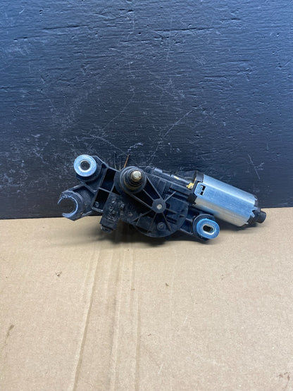 2008-2016 Volvo V70 XC60 XC70 Tailgate Back Door Rear Wiper Motor Wiper AC09530