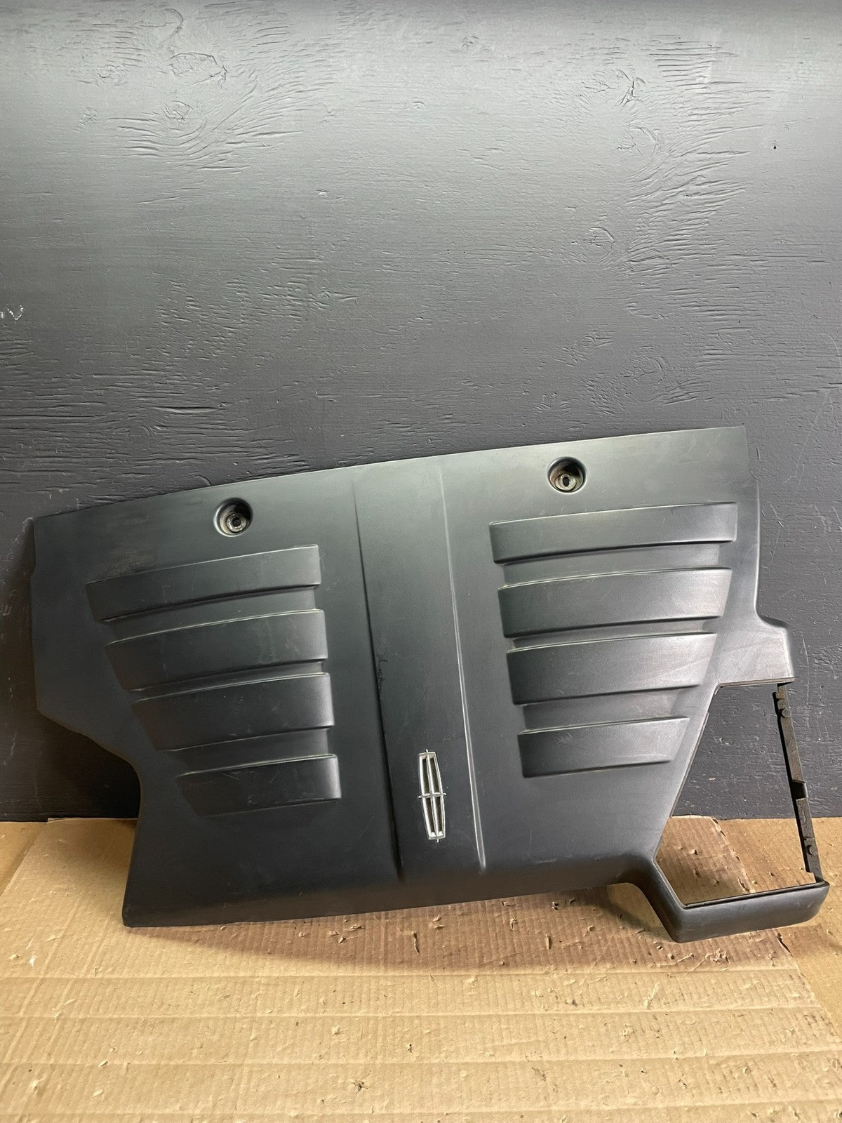 2004 Lincoln Aviator Engine Plastic Trim Motor Cover AB7802 DG0