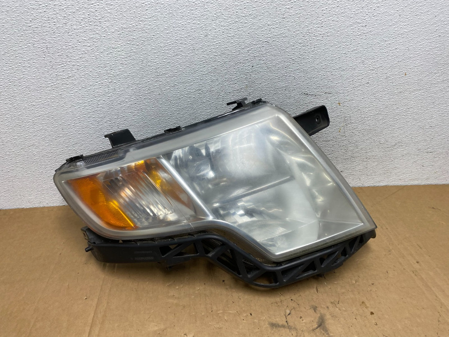 2007 to 2010 Ford Edge Right Passenger RH Halogen Headlight AD2798 DW0