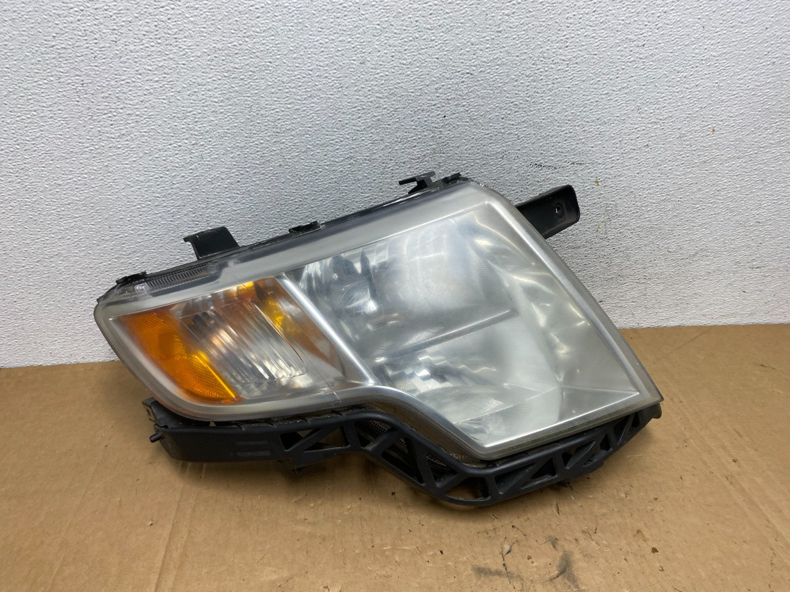 2007 to 2010 Ford Edge Right Passenger RH Halogen Headlight AD2798 DW0