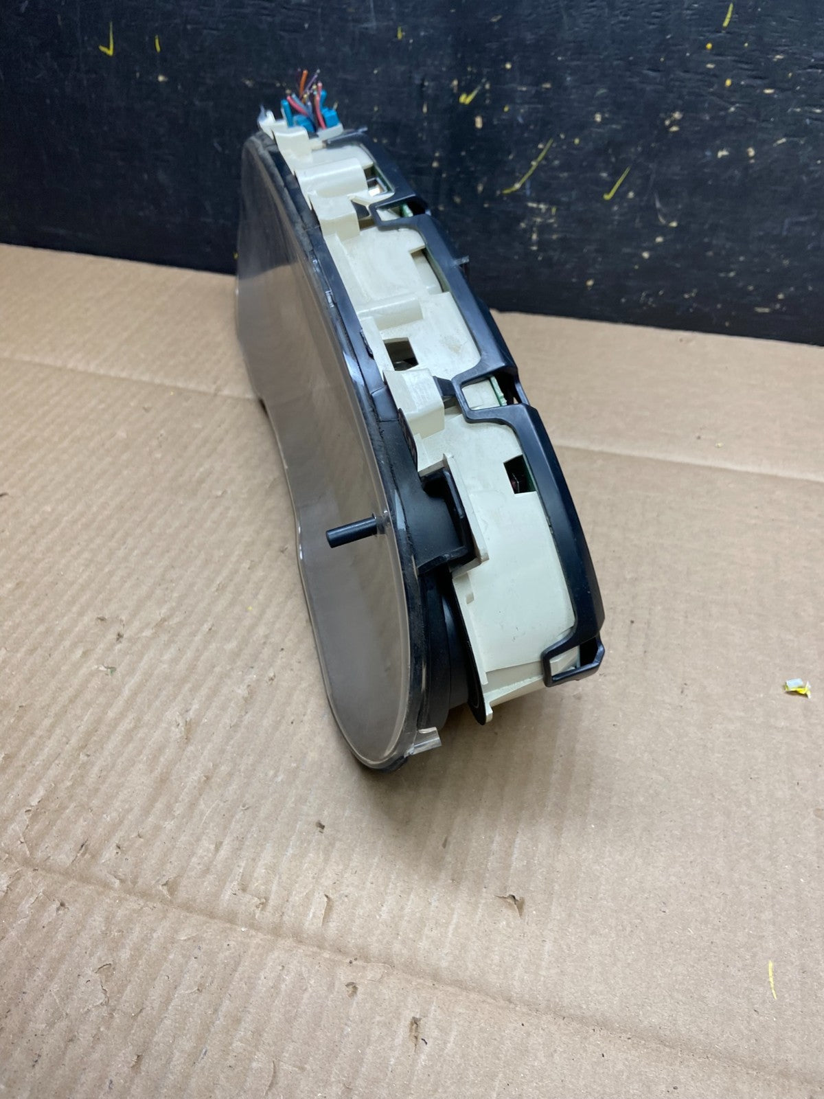 2000 to 2005 Buick Regal Dash Speedometer Cluster Gauge Oem u5941 DG2