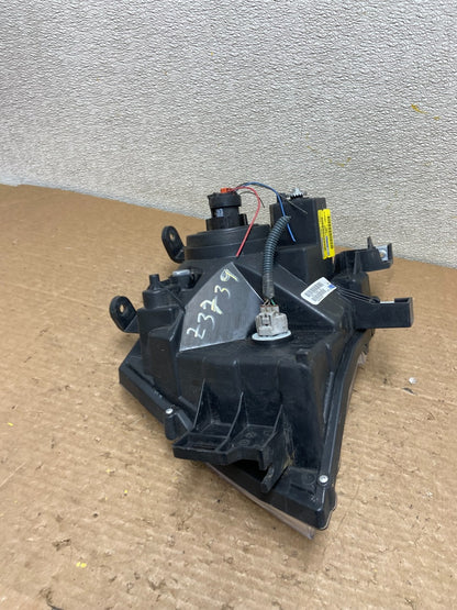 2005 - 2015 Nissan Xterra Right Passenger Side Headlight Z3739 PS7