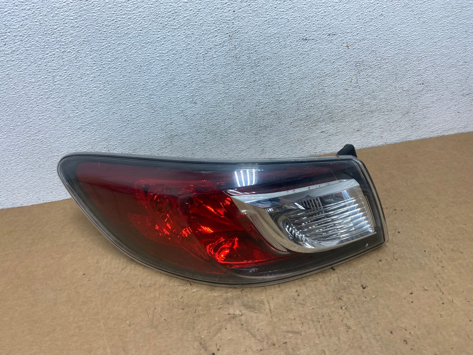 2010 2011 2012 2013 Mazda 3 Left Driver Lh Side Tail Light AD4813 LK0