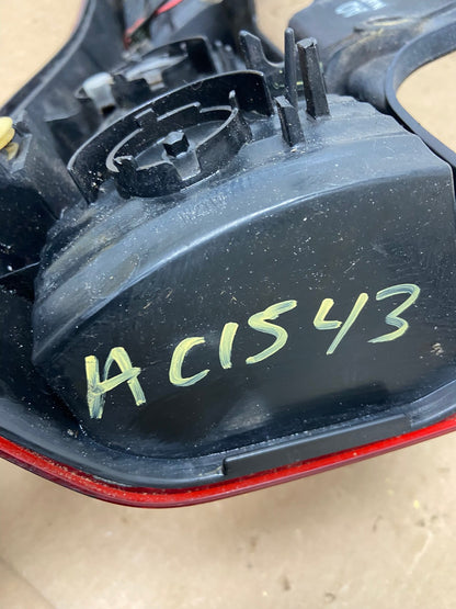 2002 - 2004 Honda Crv Cr-v Right Passenger Rh Side Tail Light OEM AC1543 LK9
