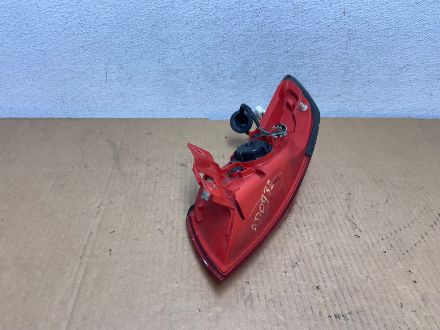 2003-2008 Infiniti FX35 FX45 Driver Left LH Side Tail Light AD0932 LK5