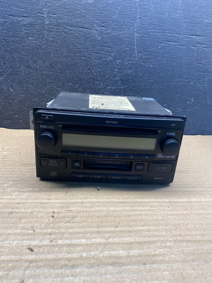 2003 - 2005 Toyota Rav4 Am Fm Cd Player Radio Receiver AF3904 DW0