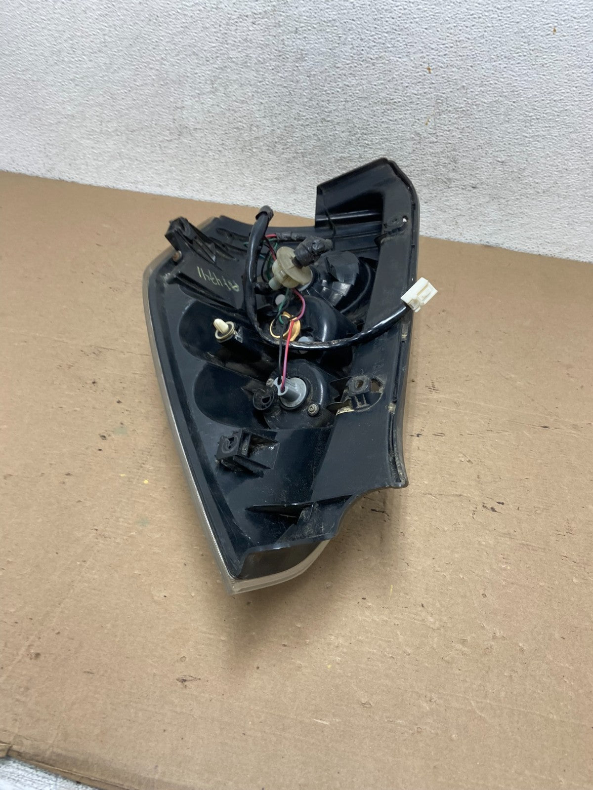 2006 2007 Mazda 5 Left Driver Side Tail Light AF4741 DW8