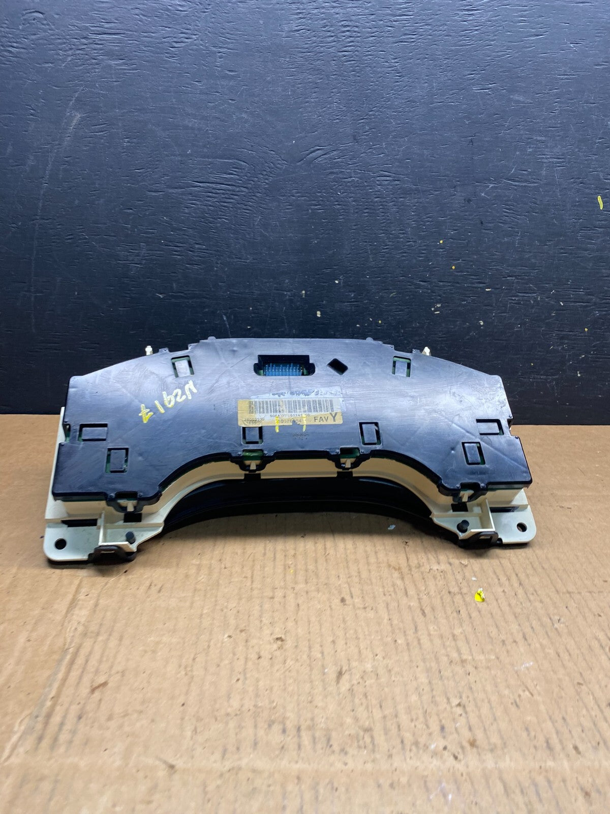2004 to 2007 Chevrolet Express Speedometer Cluster Gauge N2917 DG5