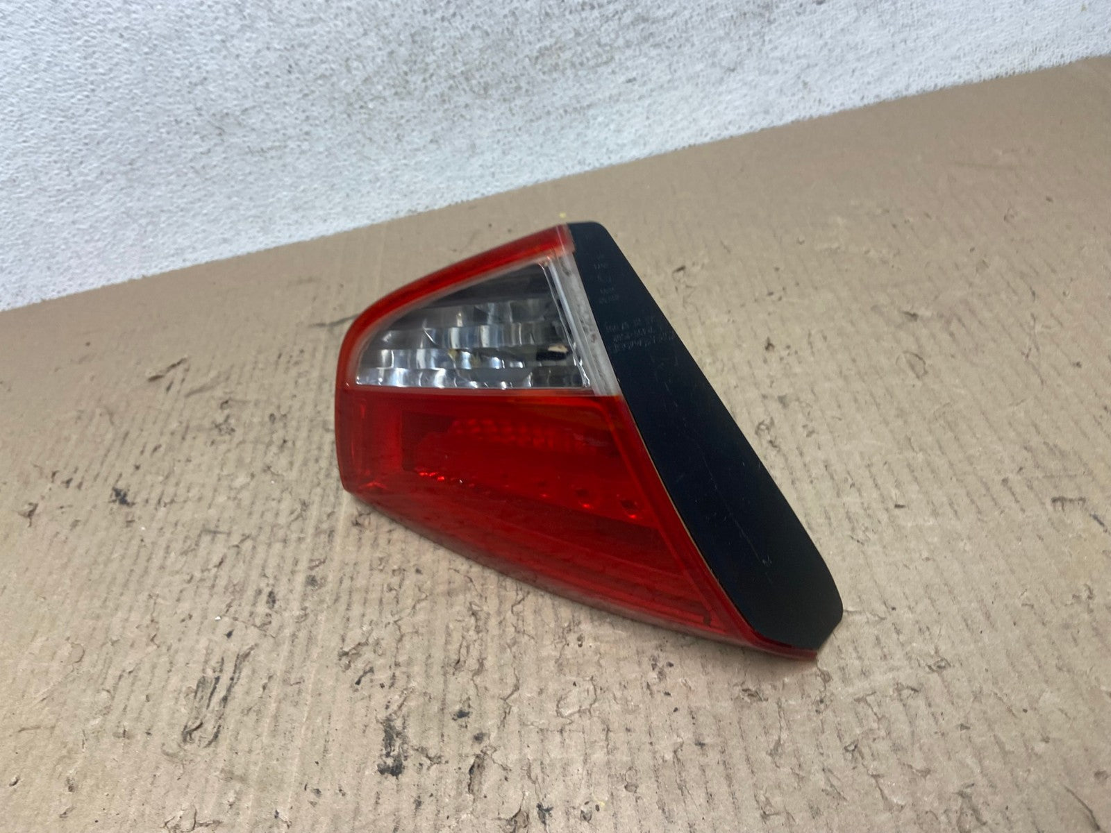 2010 to 2015 Hyundai Tucson Left Driver Lh Inner Tail Light AF7058 LK1