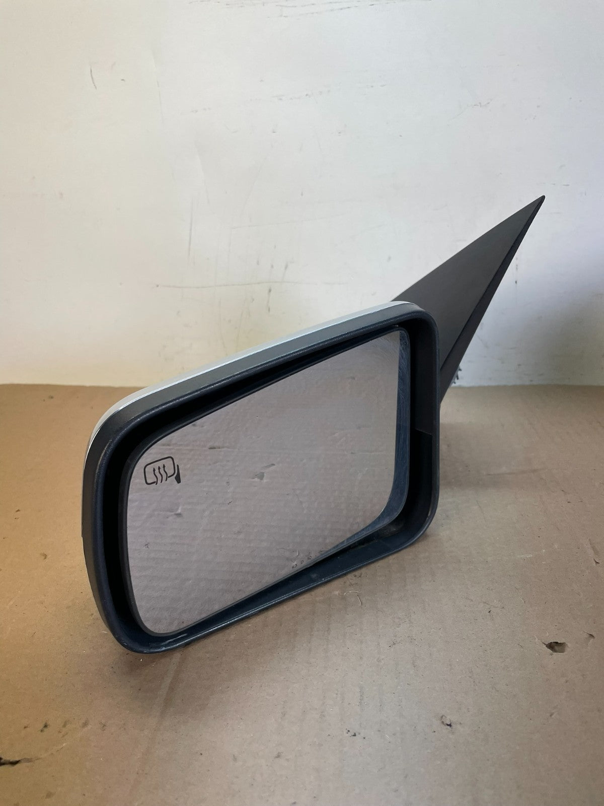 2008 to 2011 Ford Focus Left Driver View Door Mirror AH6498 DG2